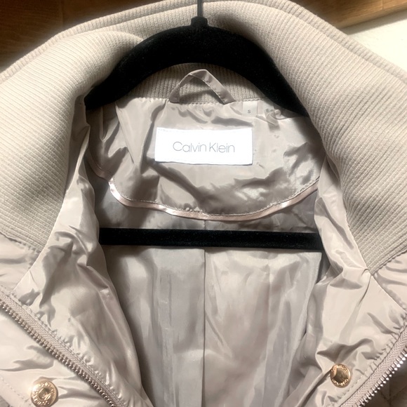 NWT! Calvin Klein Quilted Parka Coat! - Picture 3 of 6